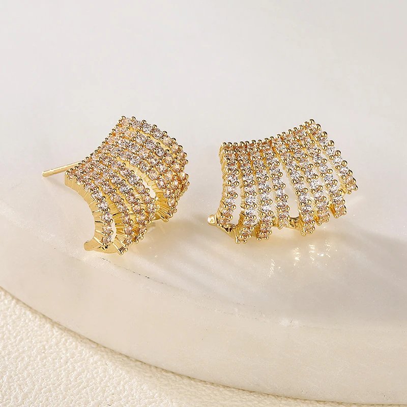 Delicate Multi-layer C- shaped Stud Earrings Women Fashion Temperament Inlaid Rhinestone Ear Stud Party Earrings Accessories